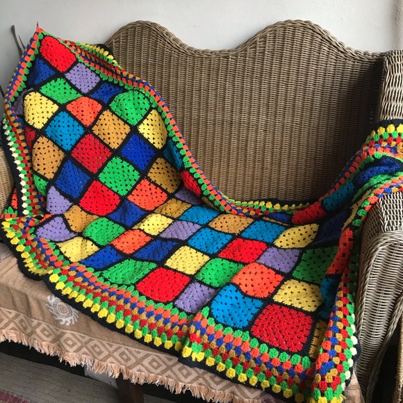 Granny Square Afghan Throw Colour Block Crochet - Picture 4 of 10